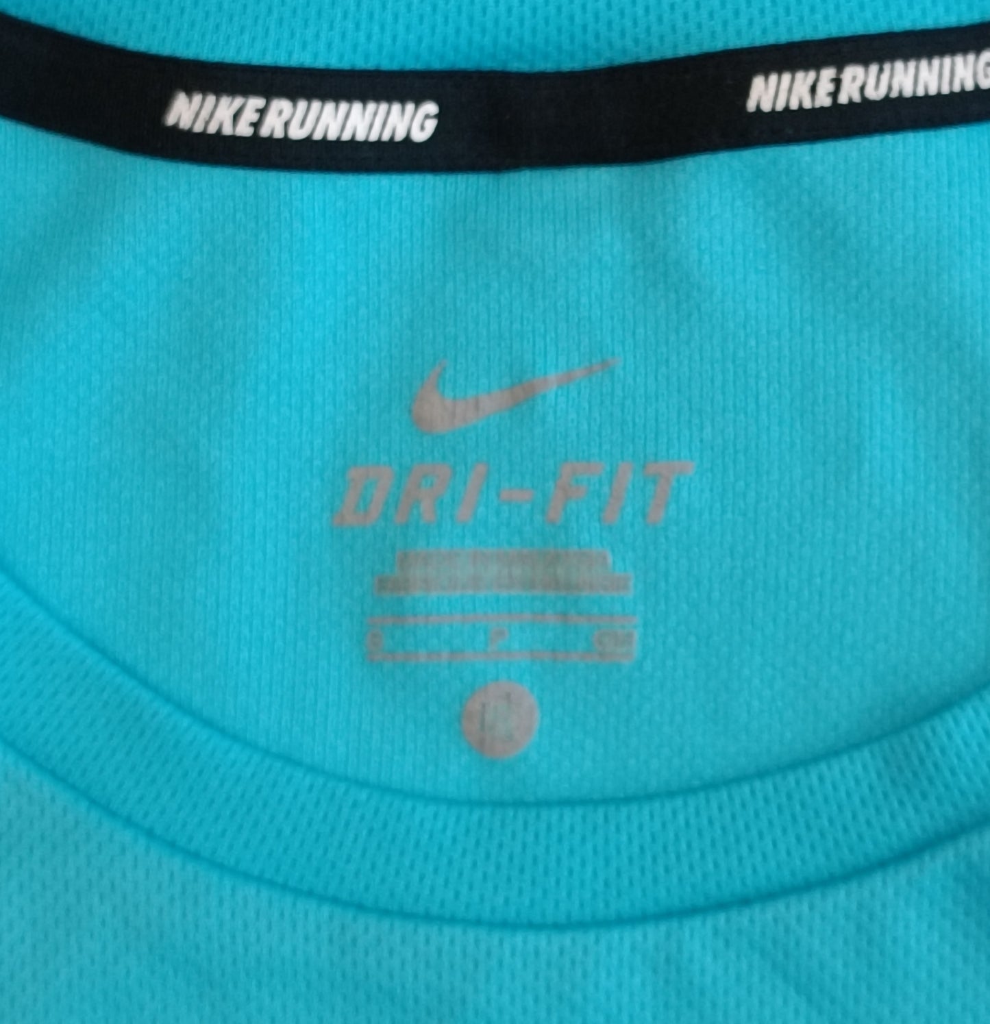 (S) Nike DRI-FIT потник