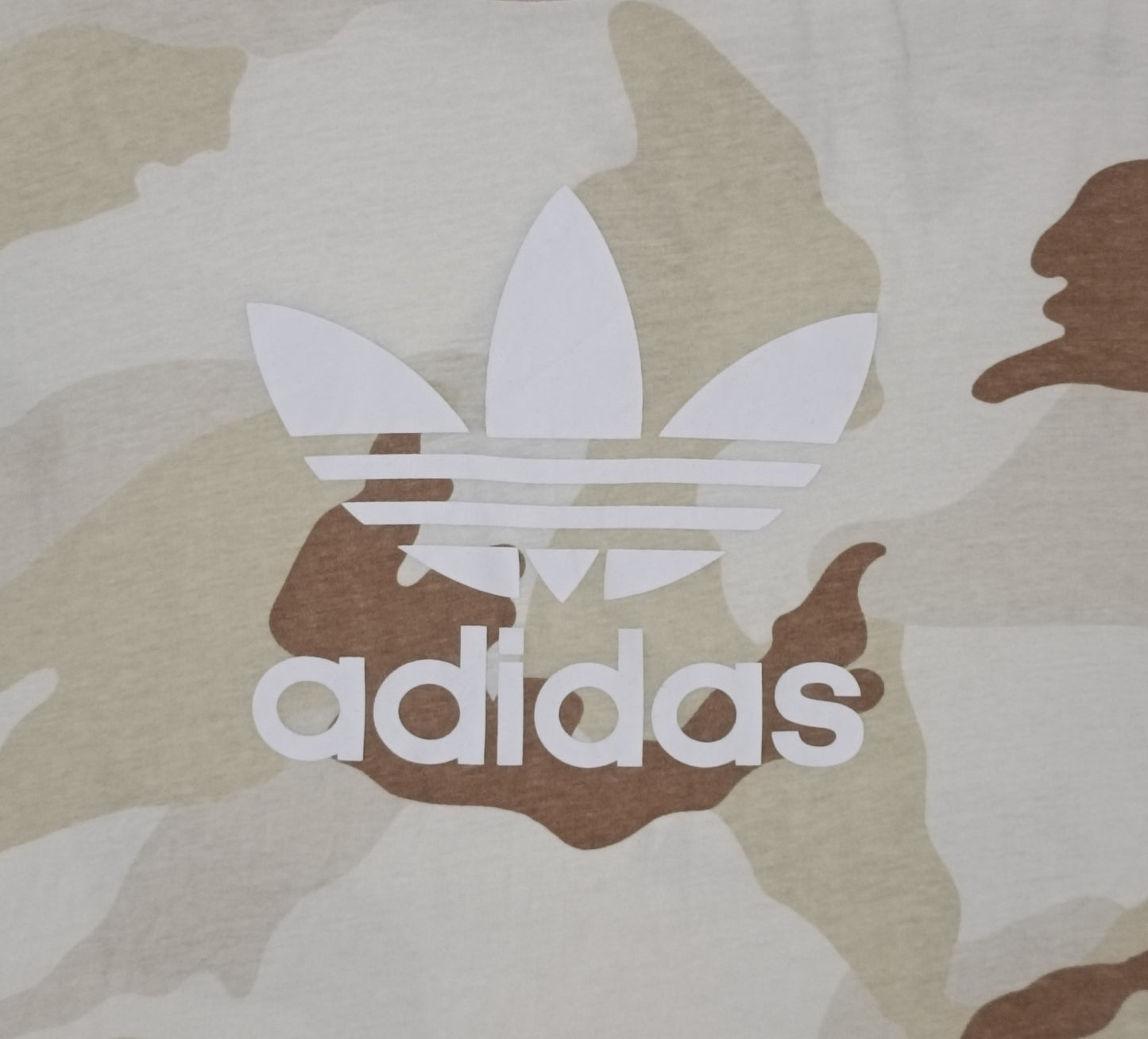 (S) Adidas Originals Camouflage Tee тениска