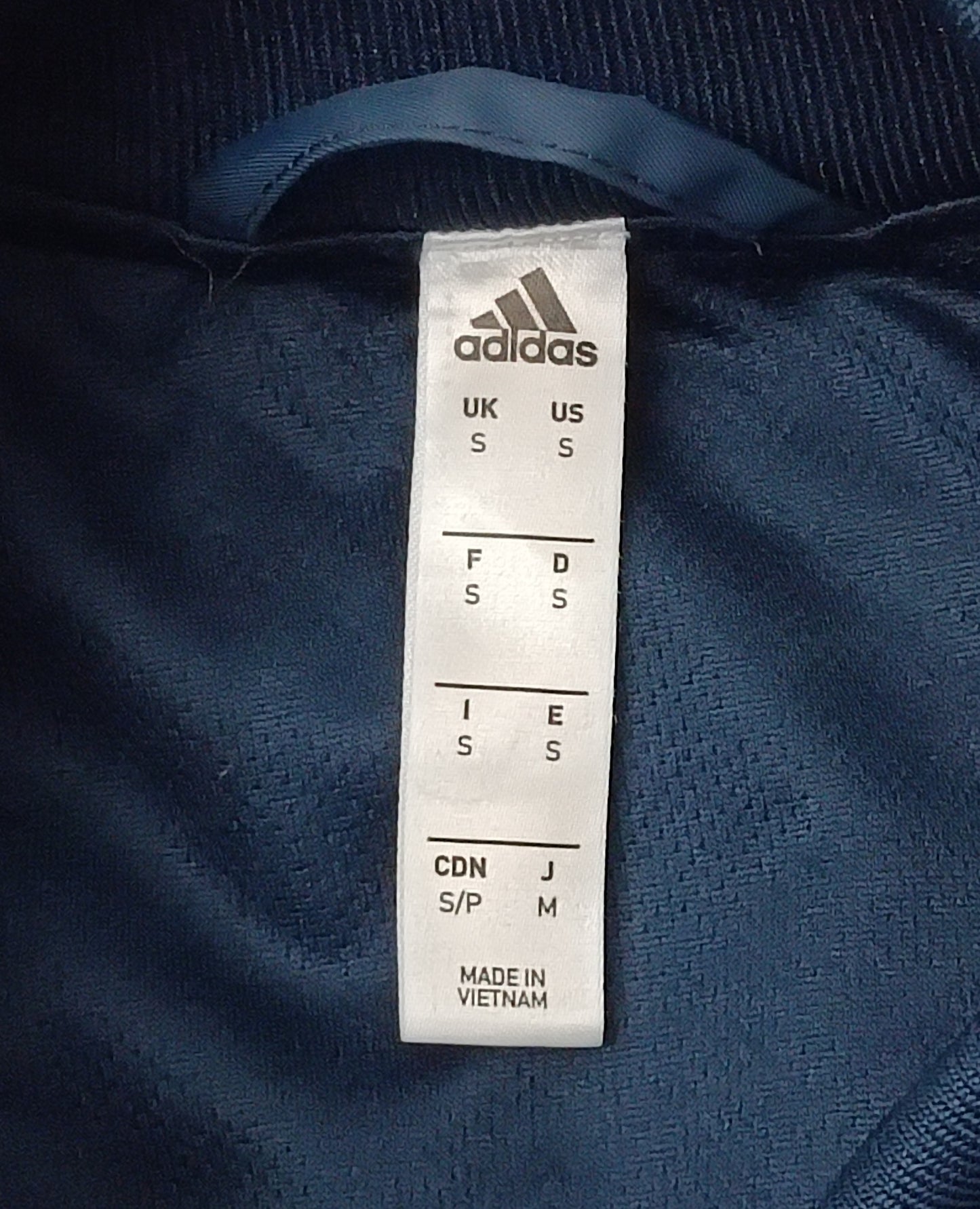 (S) Adidas Bayern Munchen Woven Jacket яке