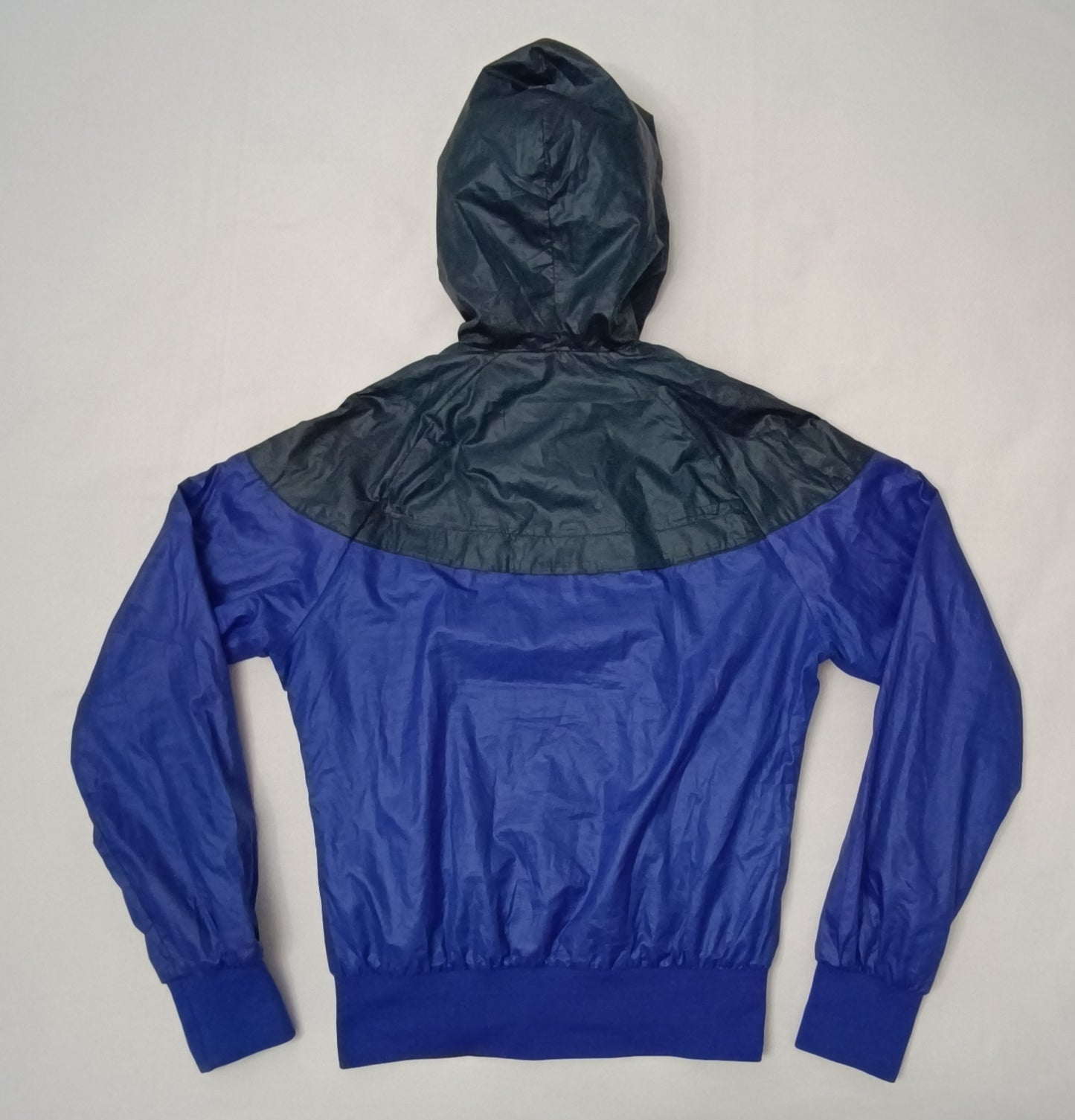 (ДАМСКО) (M) Nike Windrunner Jacket яке