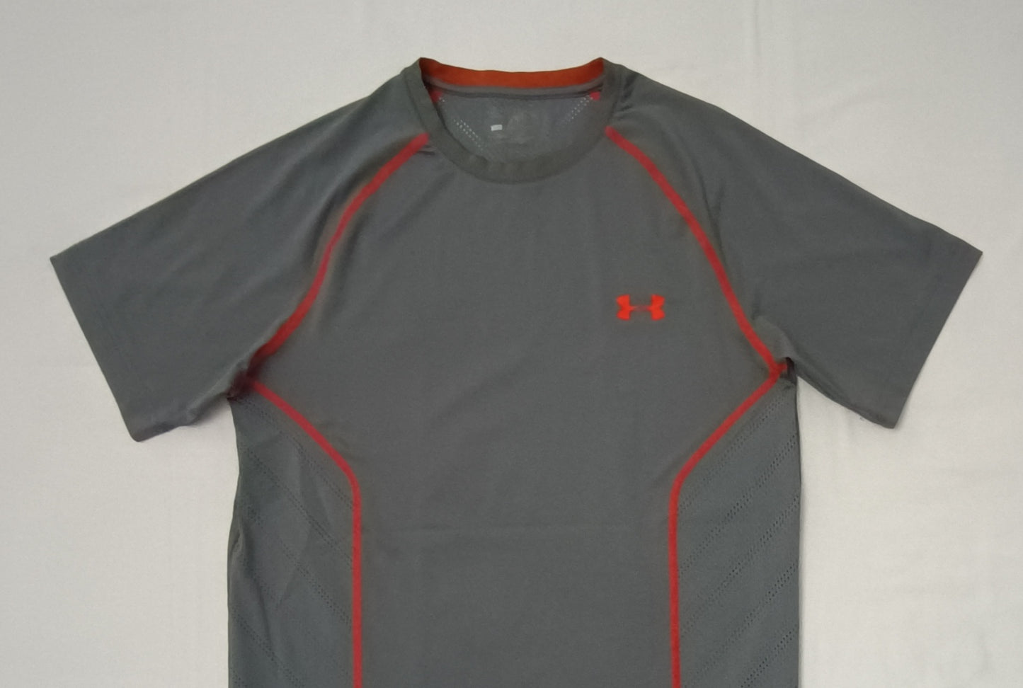 (L) Under Armour UA тениска