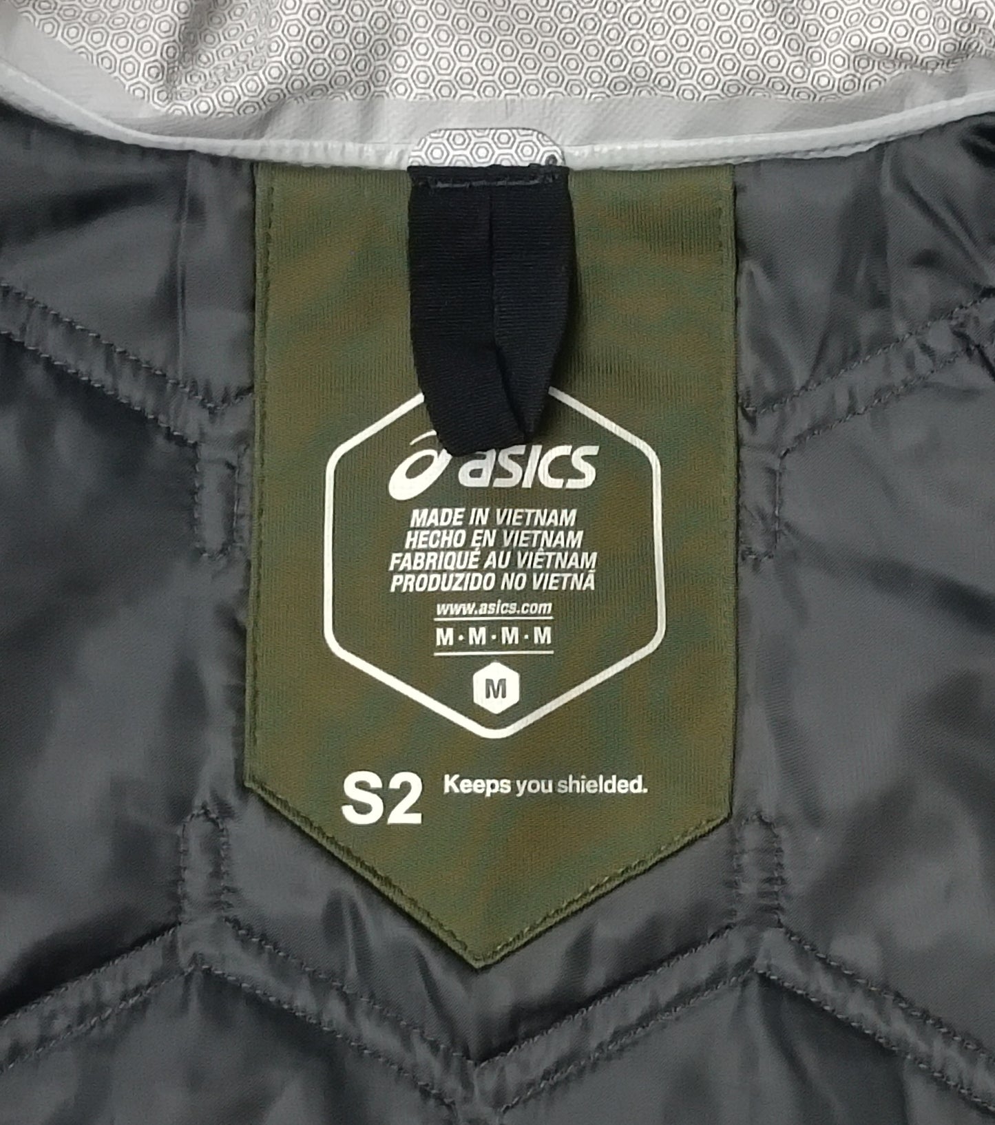 (M) Asics Winter Accelerate Jacket яке