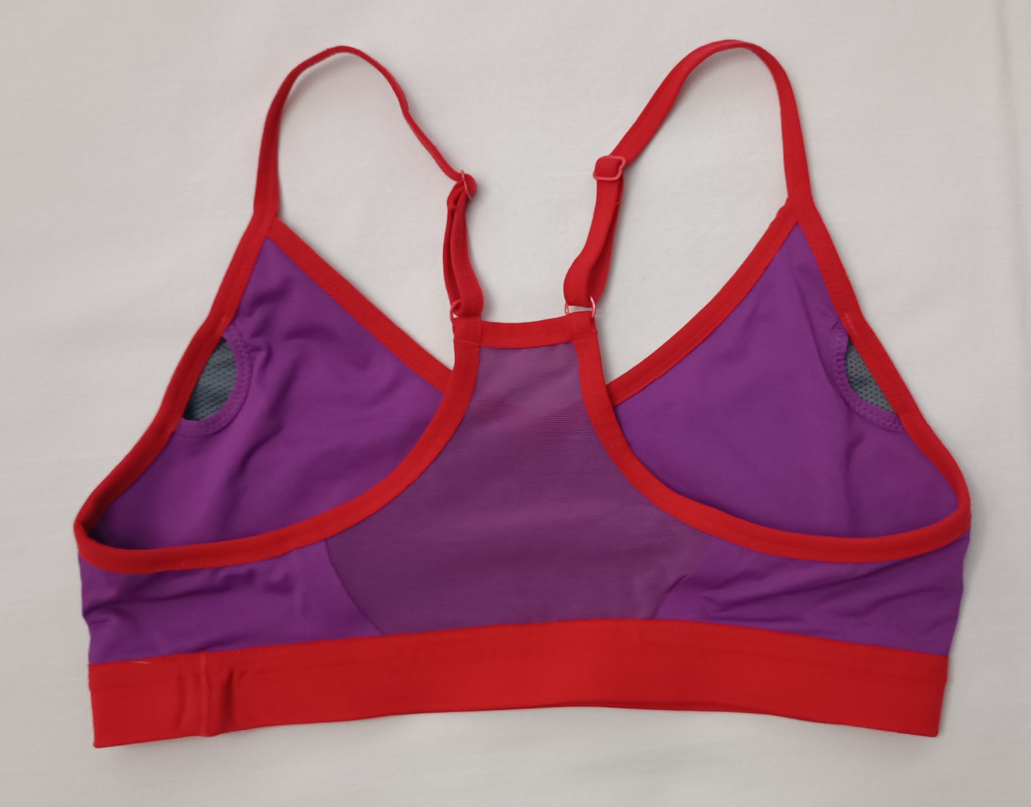 (ДАМСКО) (M) Nike DRI-FIT Indy Bra бюстие