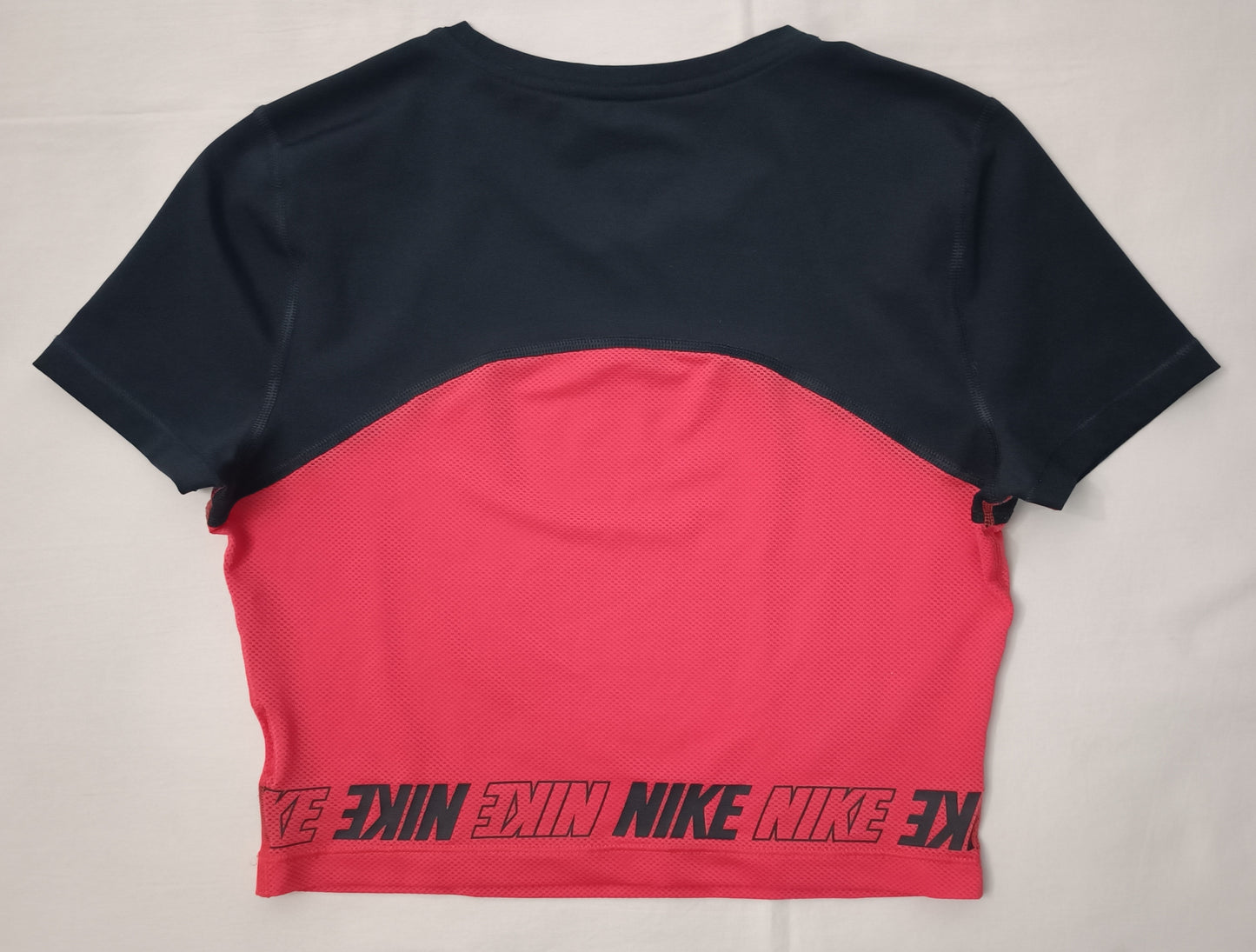 (ДАМСКО) (S) Nike DRI-FIT Tee тениска