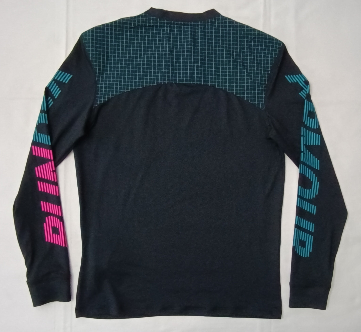(S) Under Armour UA Run Anywhere Long Sleeve блуза