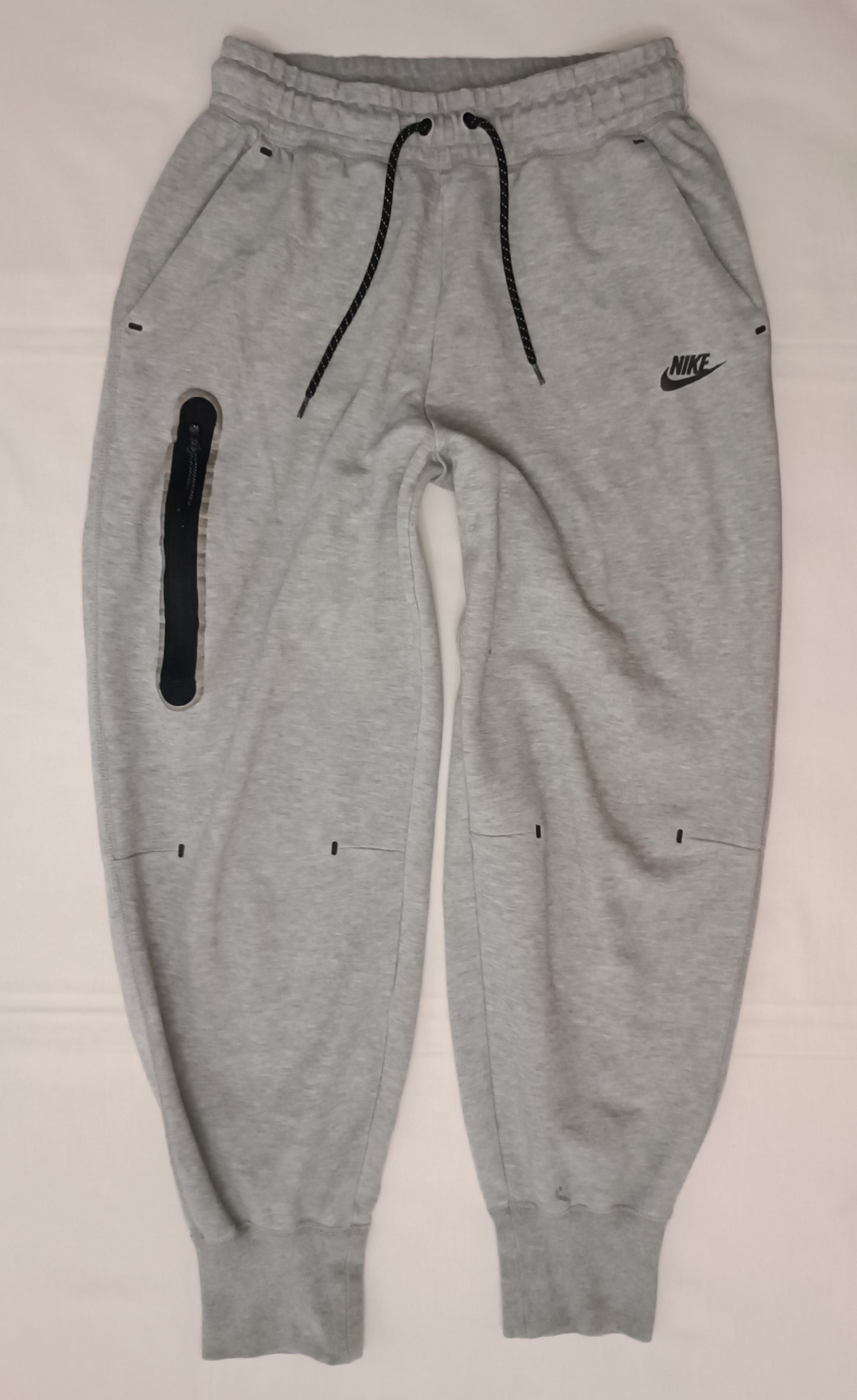 (ДАМСКО) (S) Nike Tech Fleece Sweatpants долнище