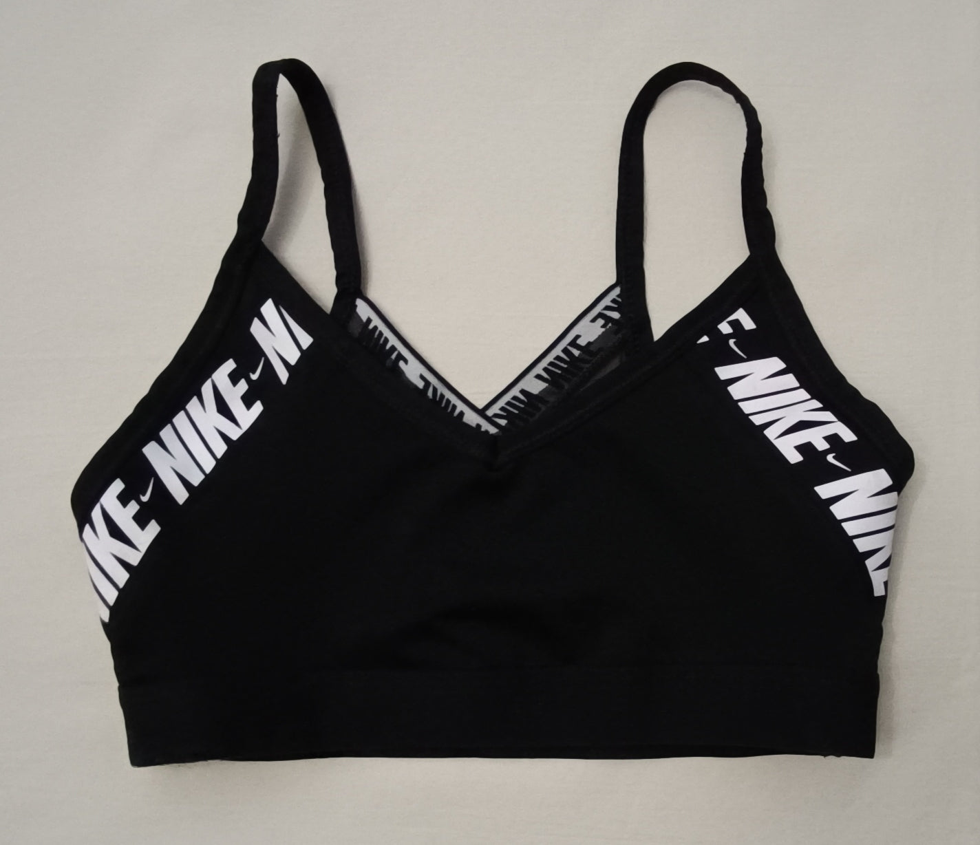 (ДАМСКО) (S) Nike DRI-FIT Indy Bra бюстие