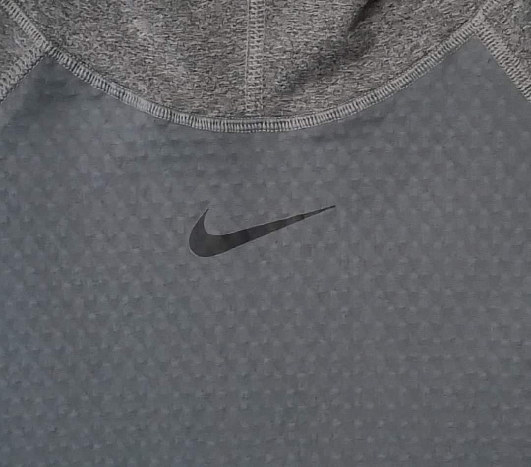 (ДАМСКО) (S) Nike PRO Hyperwarm Hoodie горнище