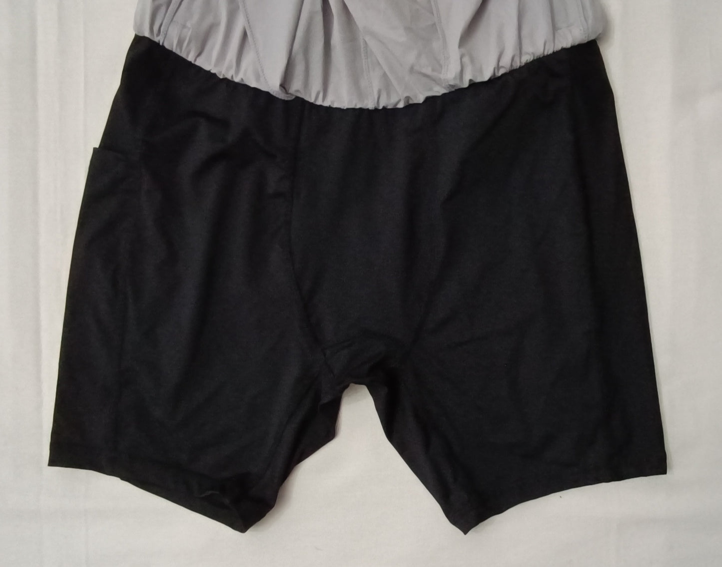 (ДАМСКО) (M) Superdry Premium 2in1 Shorts шорти с клин 2в1