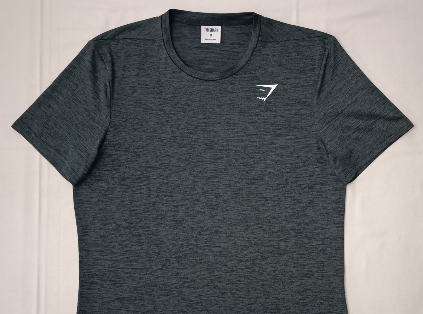 (M) Gymshark Tee тениска