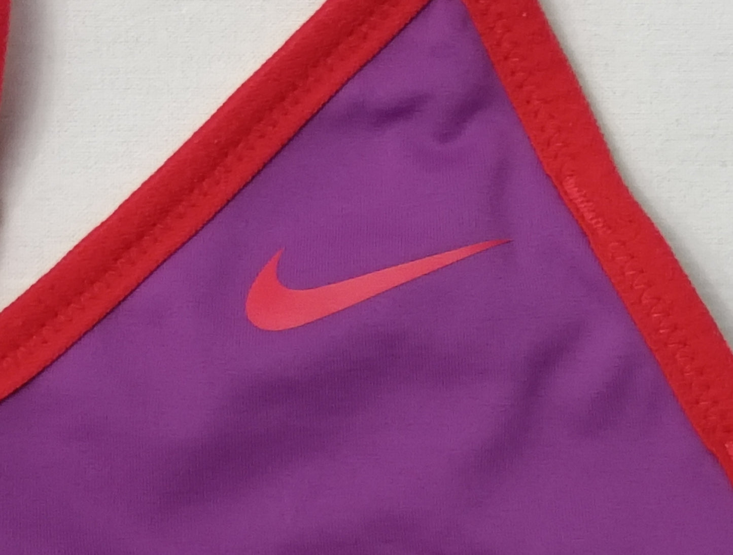 (ДАМСКО) (M) Nike DRI-FIT Indy Bra бюстие