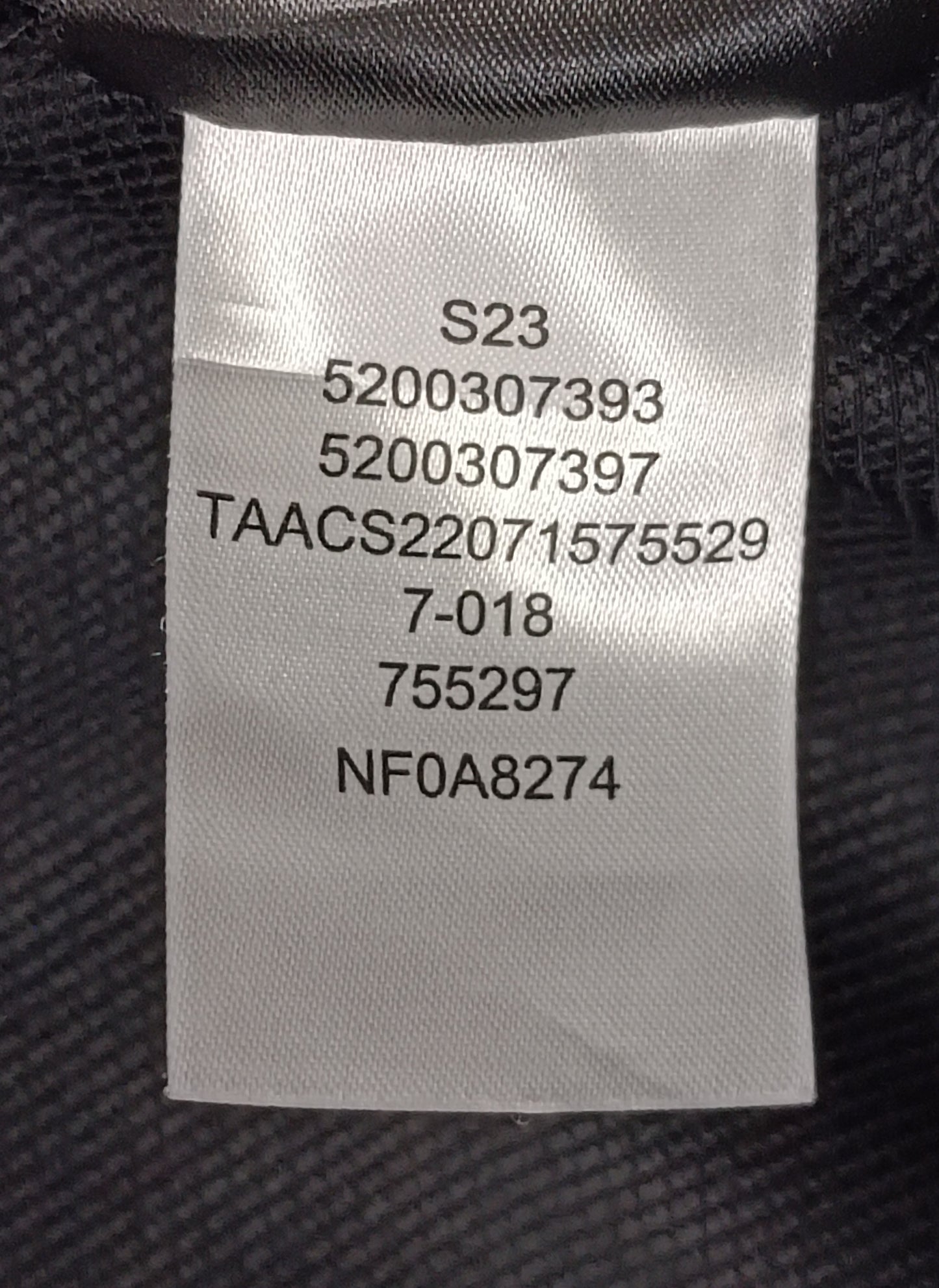 (S) The North Face Softshell Jacket яке
