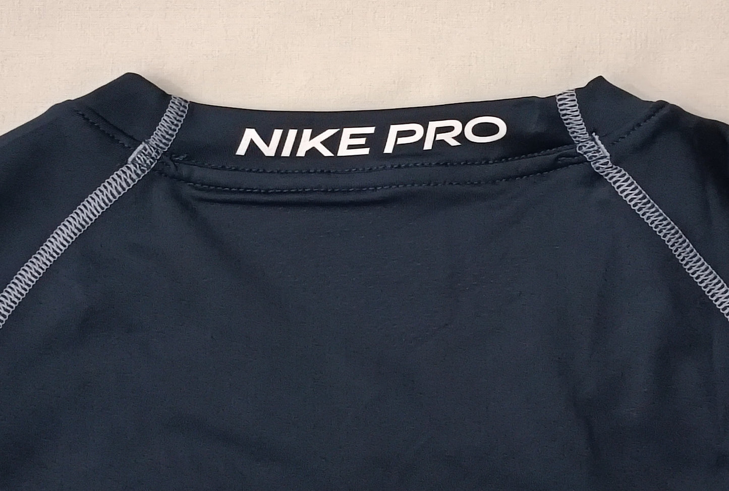 (L) Nike PRO DRI-FIT Tight Fit Long Sleeve Top блуза
