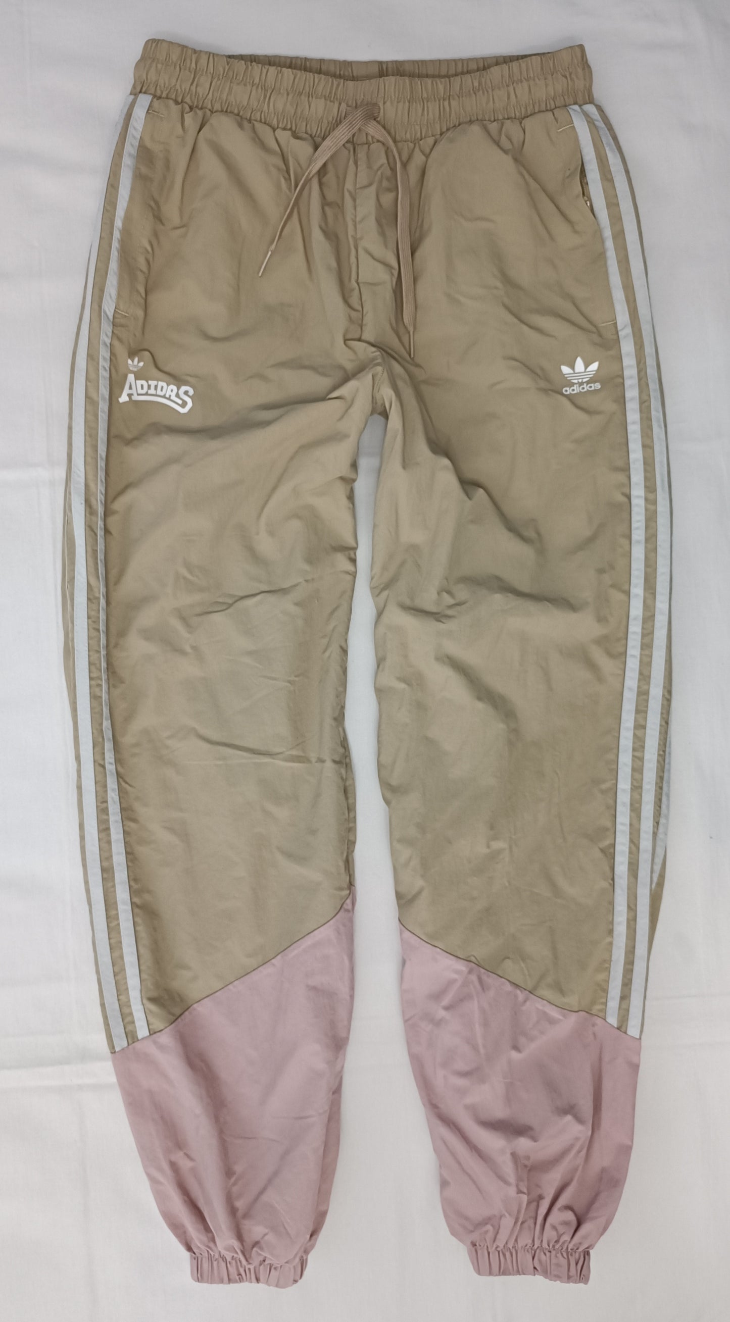 (ДЕТСКО) (Ръст 156-166см) Adidas Originals Trefoil Lock Up Pants долнище