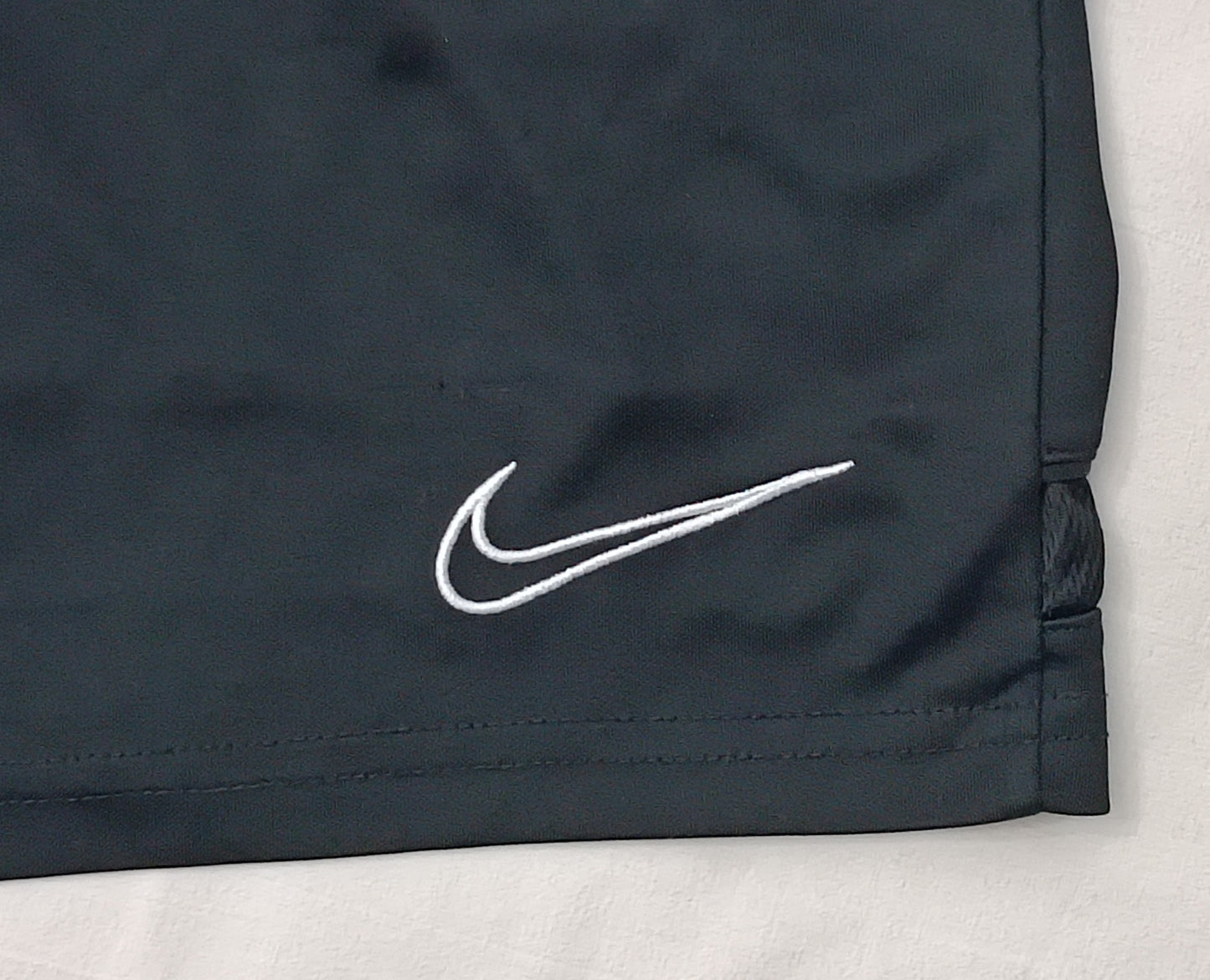 (M) Nike DRI-FIT Shorts шорти