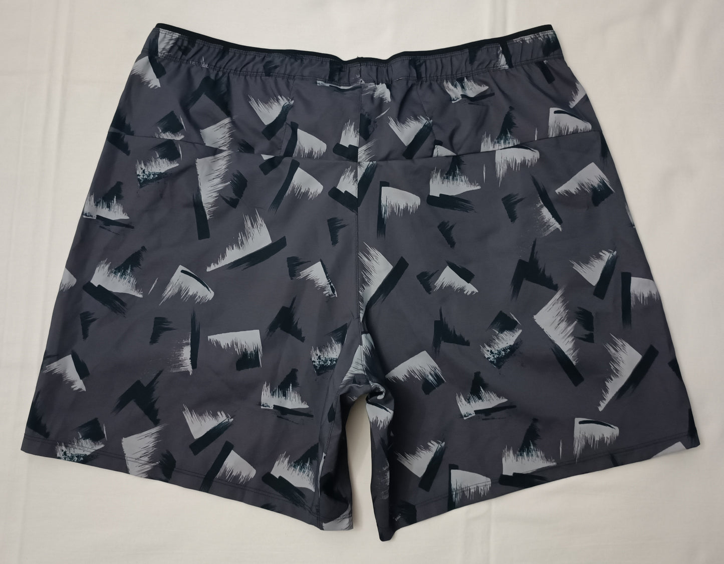 (L) Reebok Shorts шорти