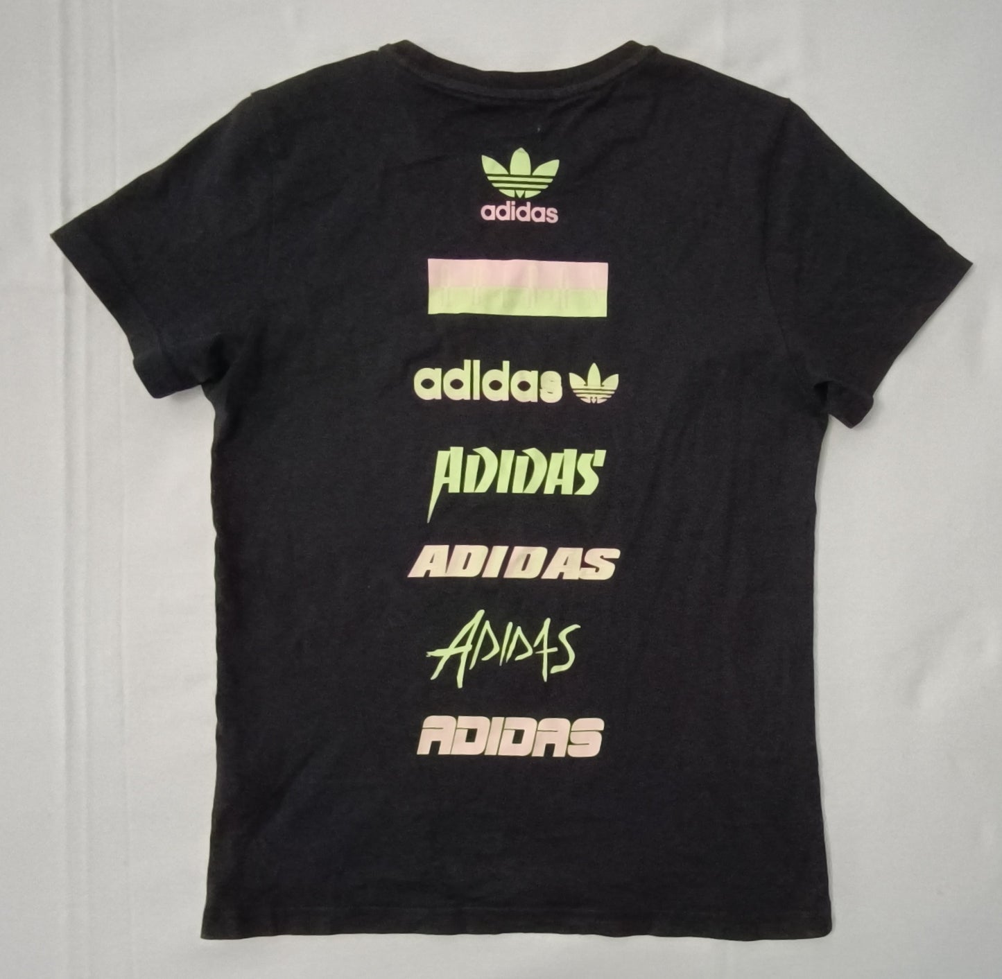 (ДЕТСКО) (Ръст 156-166см) Adidas Originals Logos Tee тениска