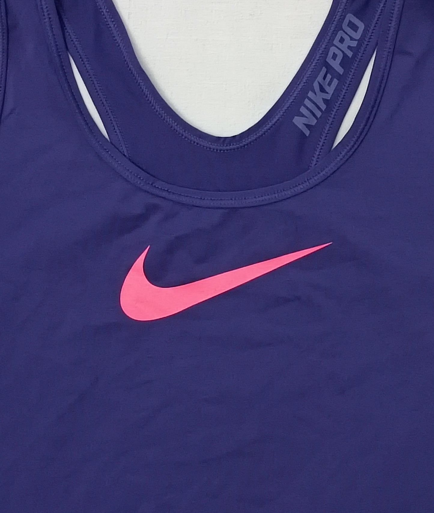 (ДАМСКО) (M) Nike PRO DRI-FIT Swoosh Tank Top потник