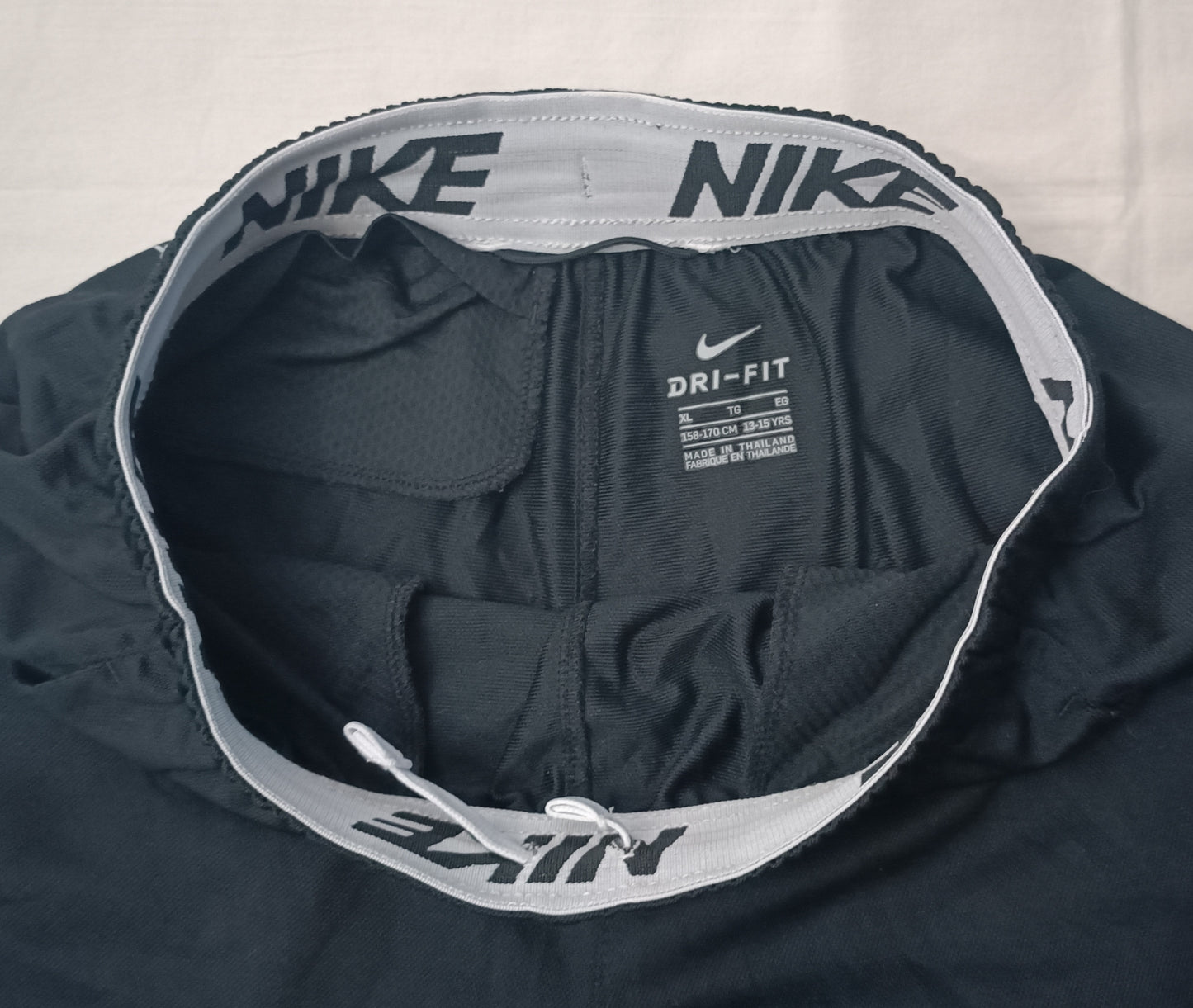 (ДЕТСКО) (Ръст 158-170см) Nike DRI-FIT Swoosh Shorts шорти