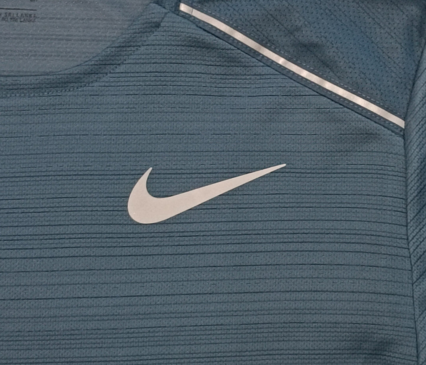 (S) Nike DRI-FIT Breathe Tee тениска