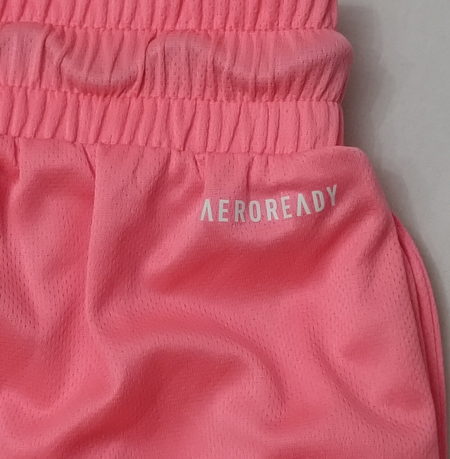 (L) Adidas Big Logo Shorts шорти