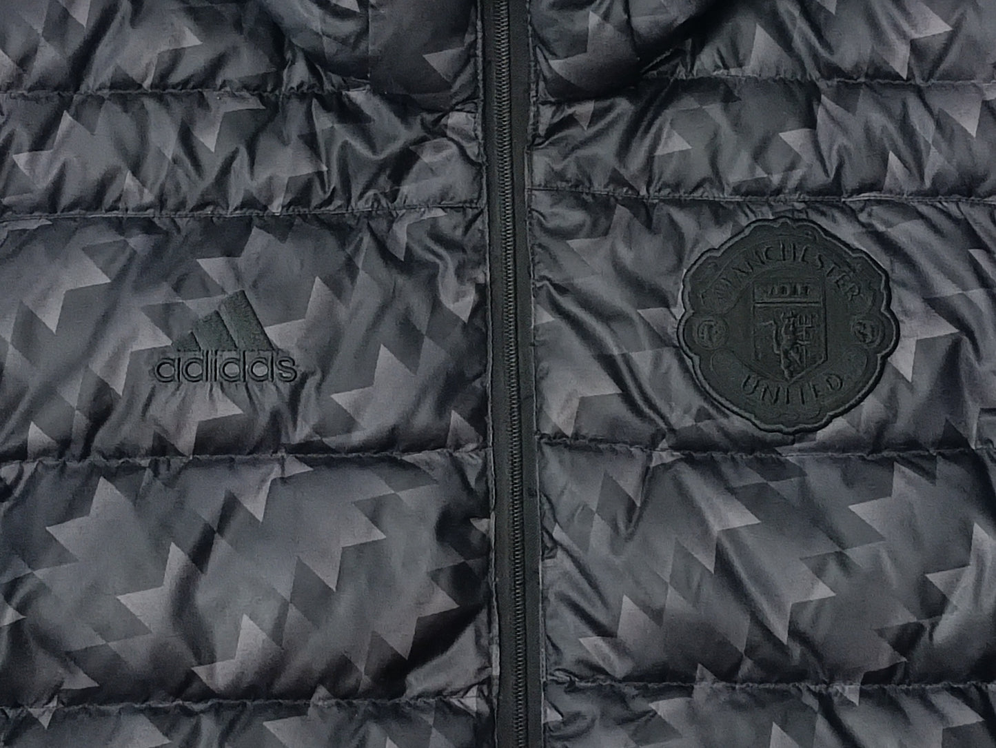 (M) Adidas Manchester United Down Puffer Jacket пухено яке