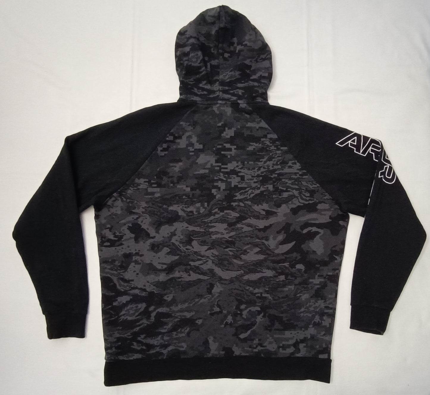 (L) Under Armour UA Camouflage Hoodie Sweatshirt горнище