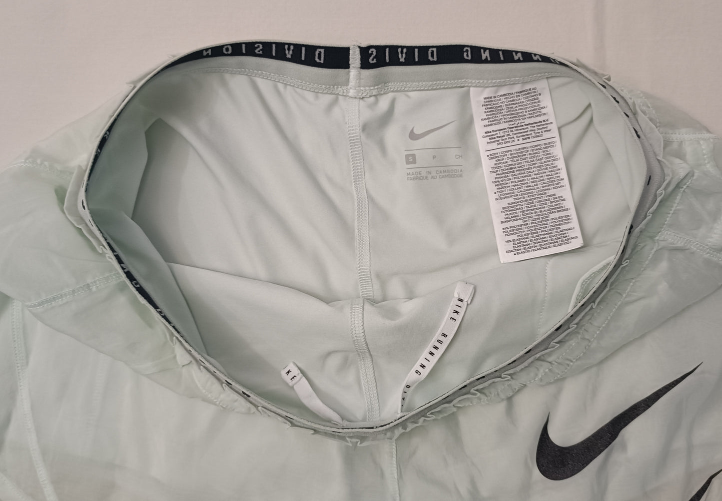 (ДАМСКО) (S) Nike DRI-FIT Run Division Tempo Luxe 2in1 Shorts шорти с клин 2в1