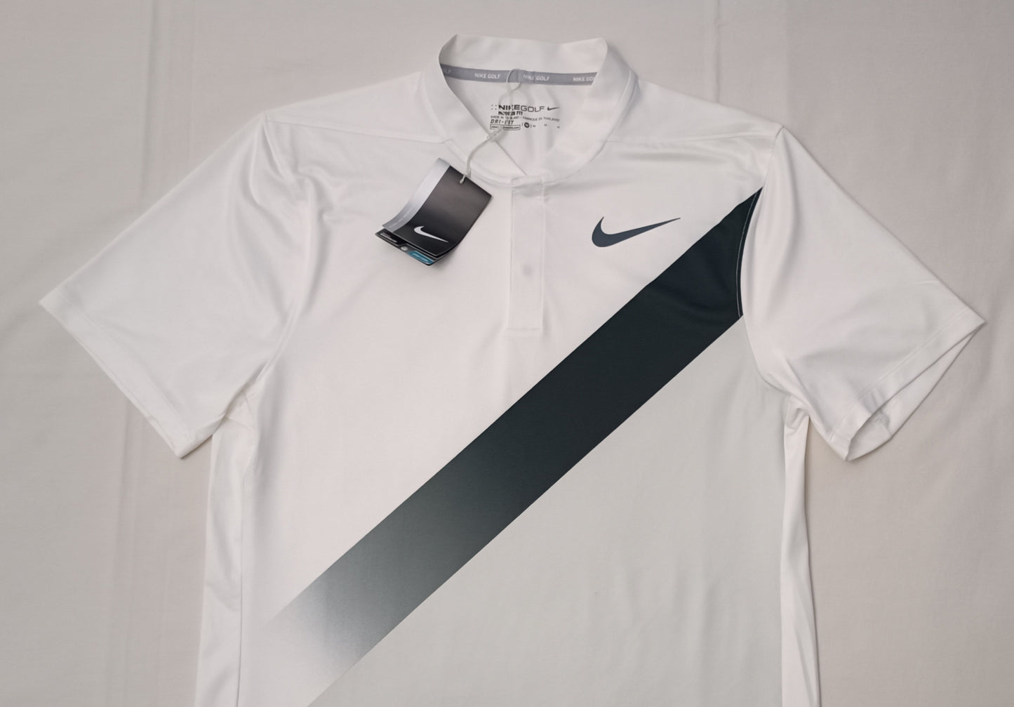 (M) Nike DRI-FIT Tee тениска