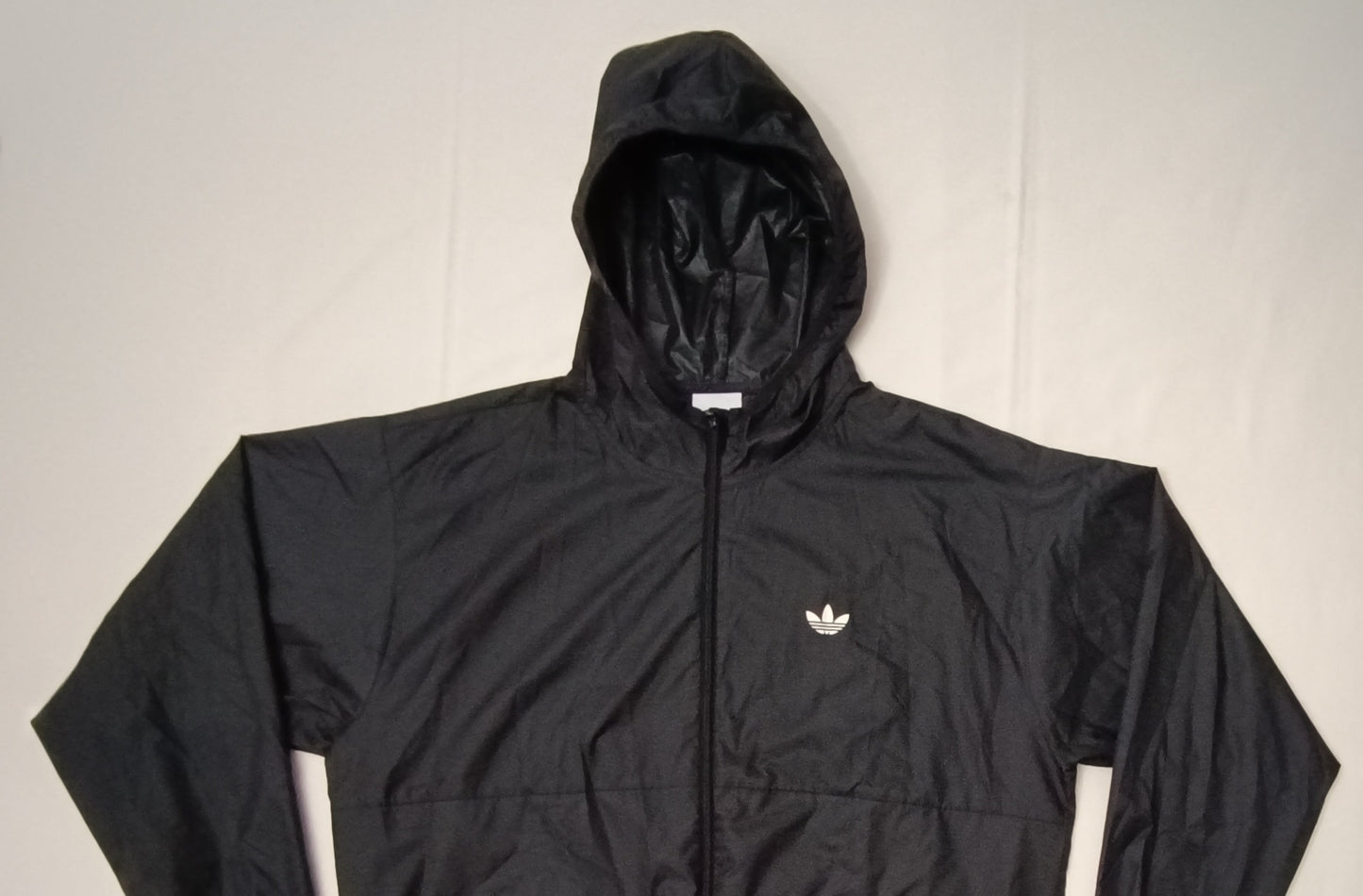 (M) Adidas Originals Light Windbreaker Jacket яке