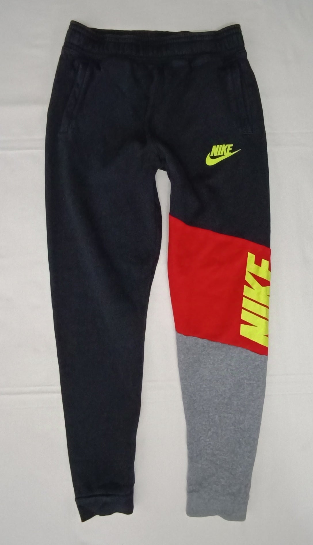 (ДЕТСКО) (Ръст 158-170см) Nike Sportswear Fleece Sweatpants долнище