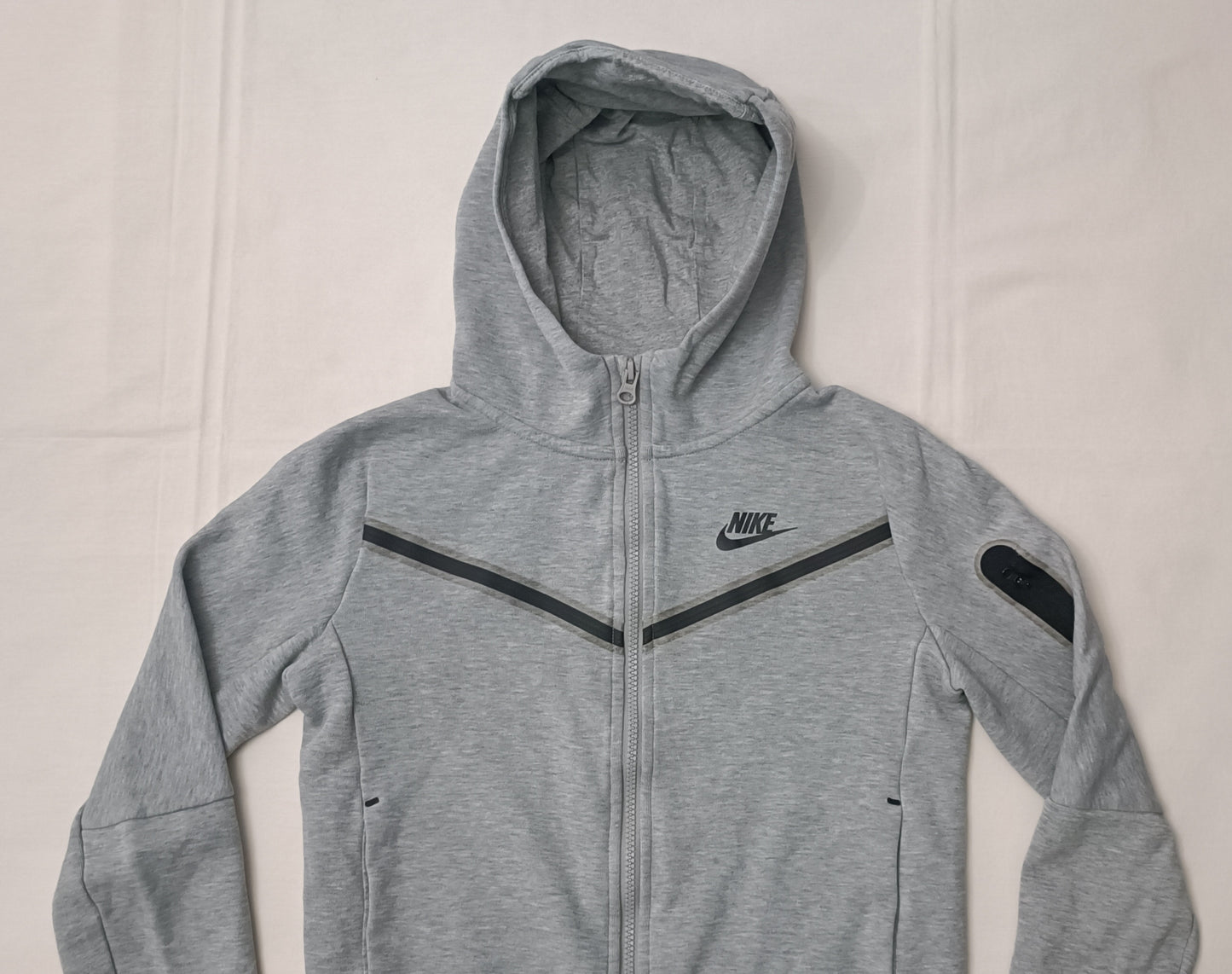 (ДЕТСКО) (Ръст 137-147см) Nike Tech Fleece Sweatshirt горнище