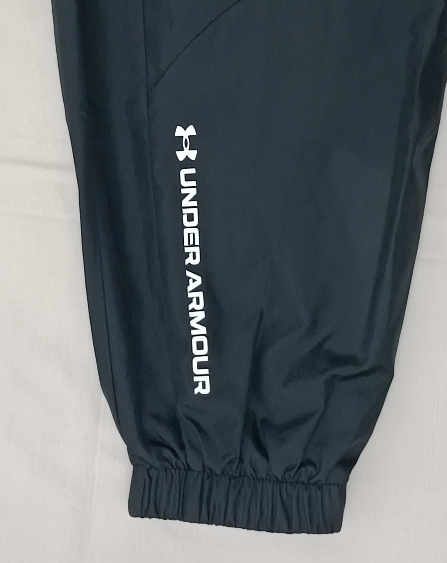 (S) Under Armour UA Rush Celliant Woven Pants долнище