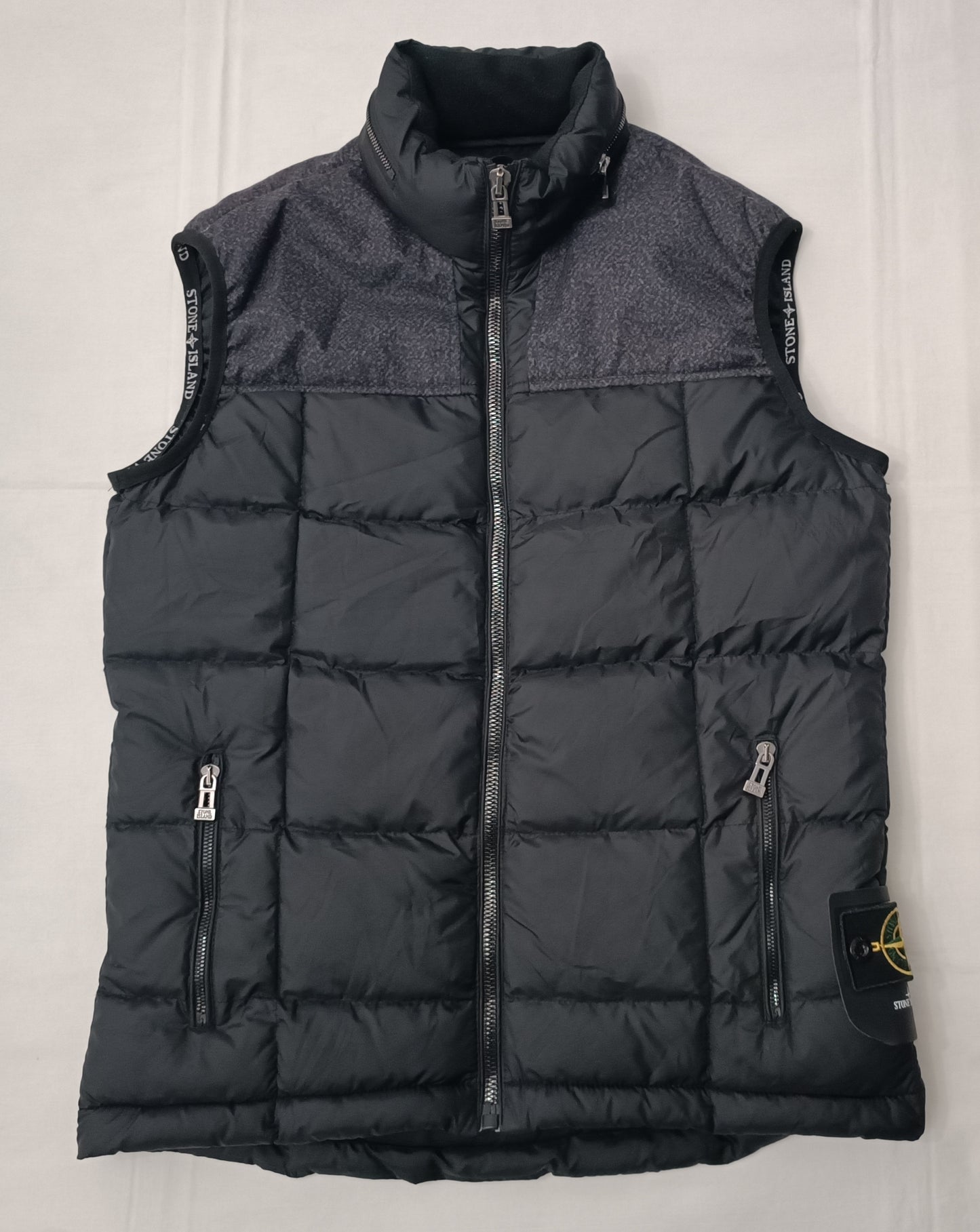 (M) Stone Island Vest елек