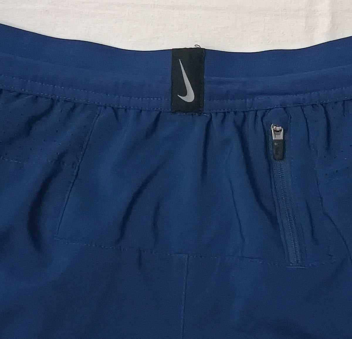 (S) Nike DRI-FIT Flex Stride Shorts шорти