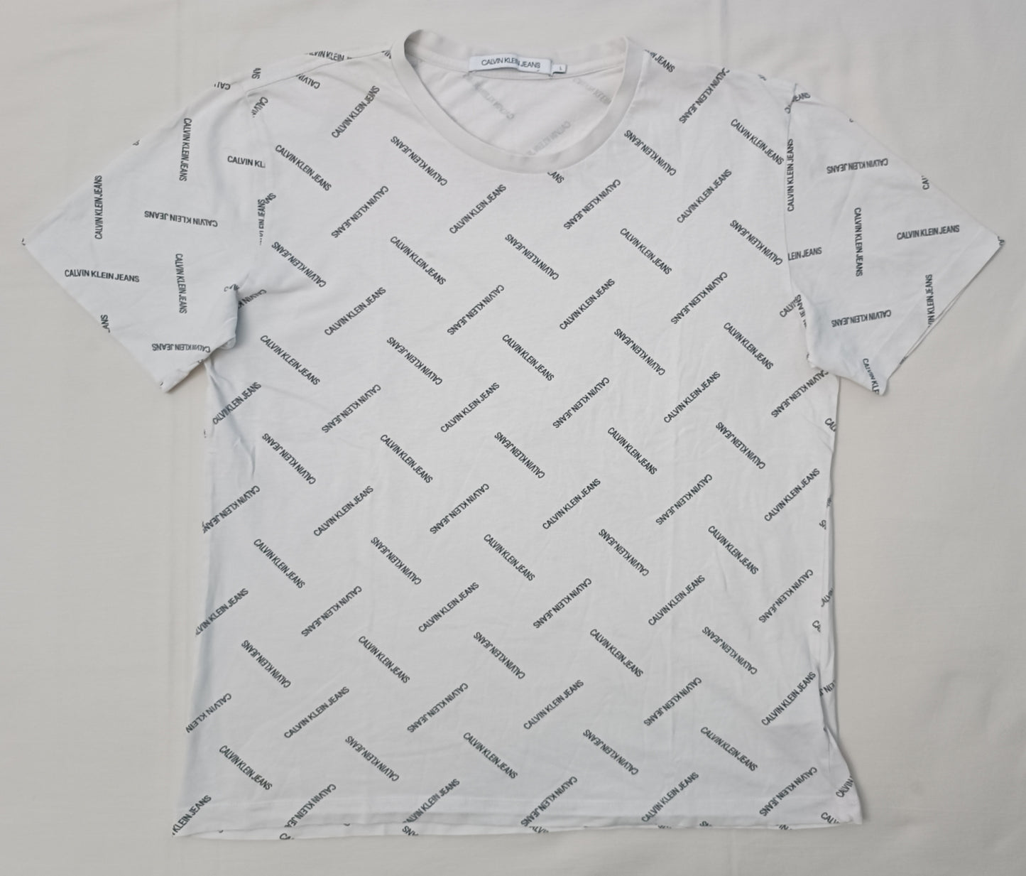 (L) Calvin Klein Jeans Shirt тениска