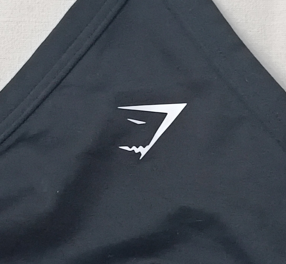 (ДАМСКО) (L) Gymshark Bra бюстие