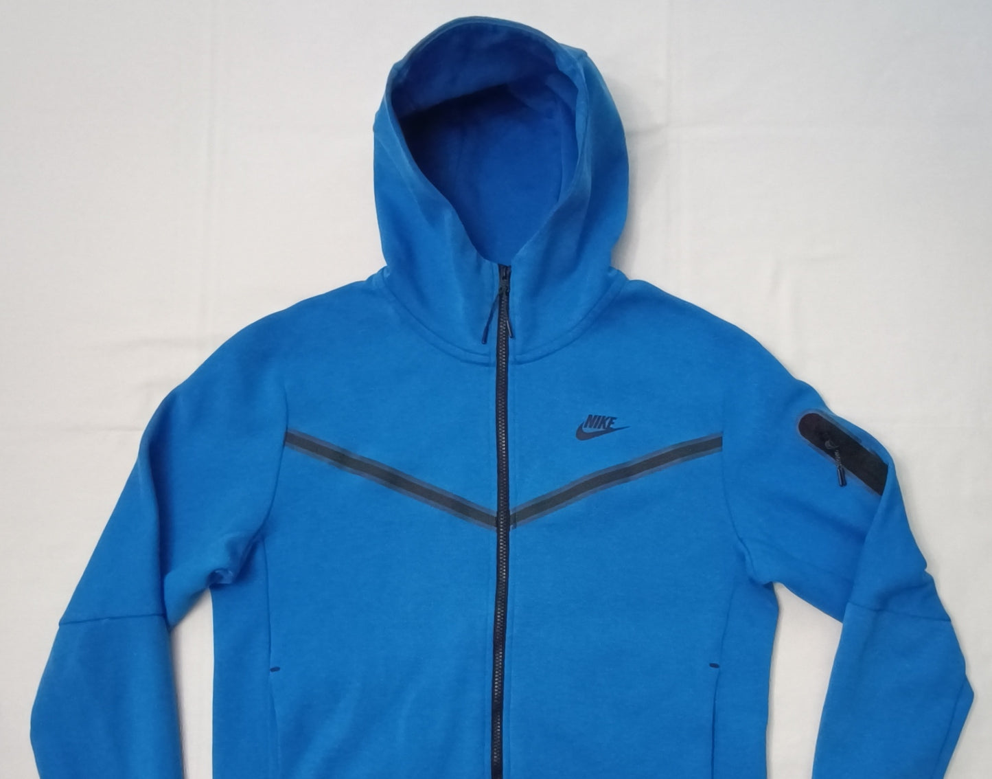 (M) Nike Tech Fleece Sweatshirt горнище