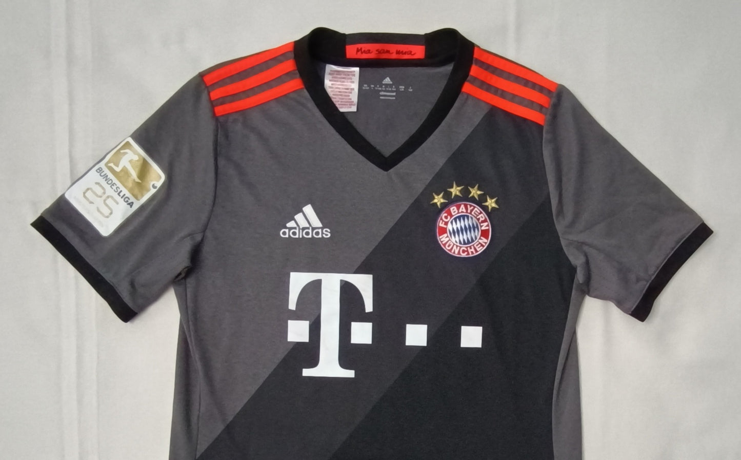 (ДЕТСКО) (Ръст 147-158см) Adidas Bayern Munchen #23 Vidal Jersey тениска