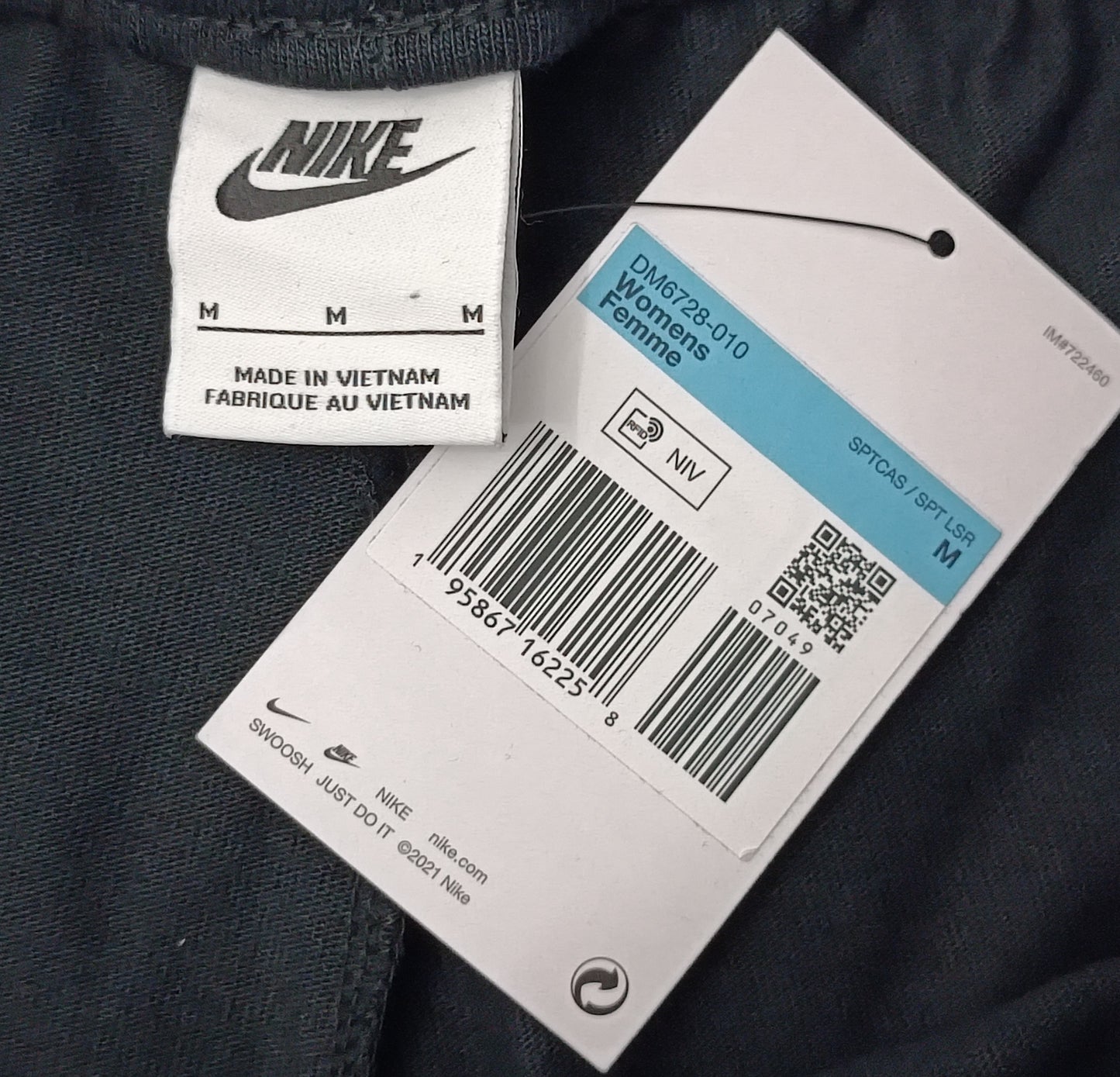 (ДАМСКО) (M, L) Nike Sportswear Fleece Jersey Shorts шорти