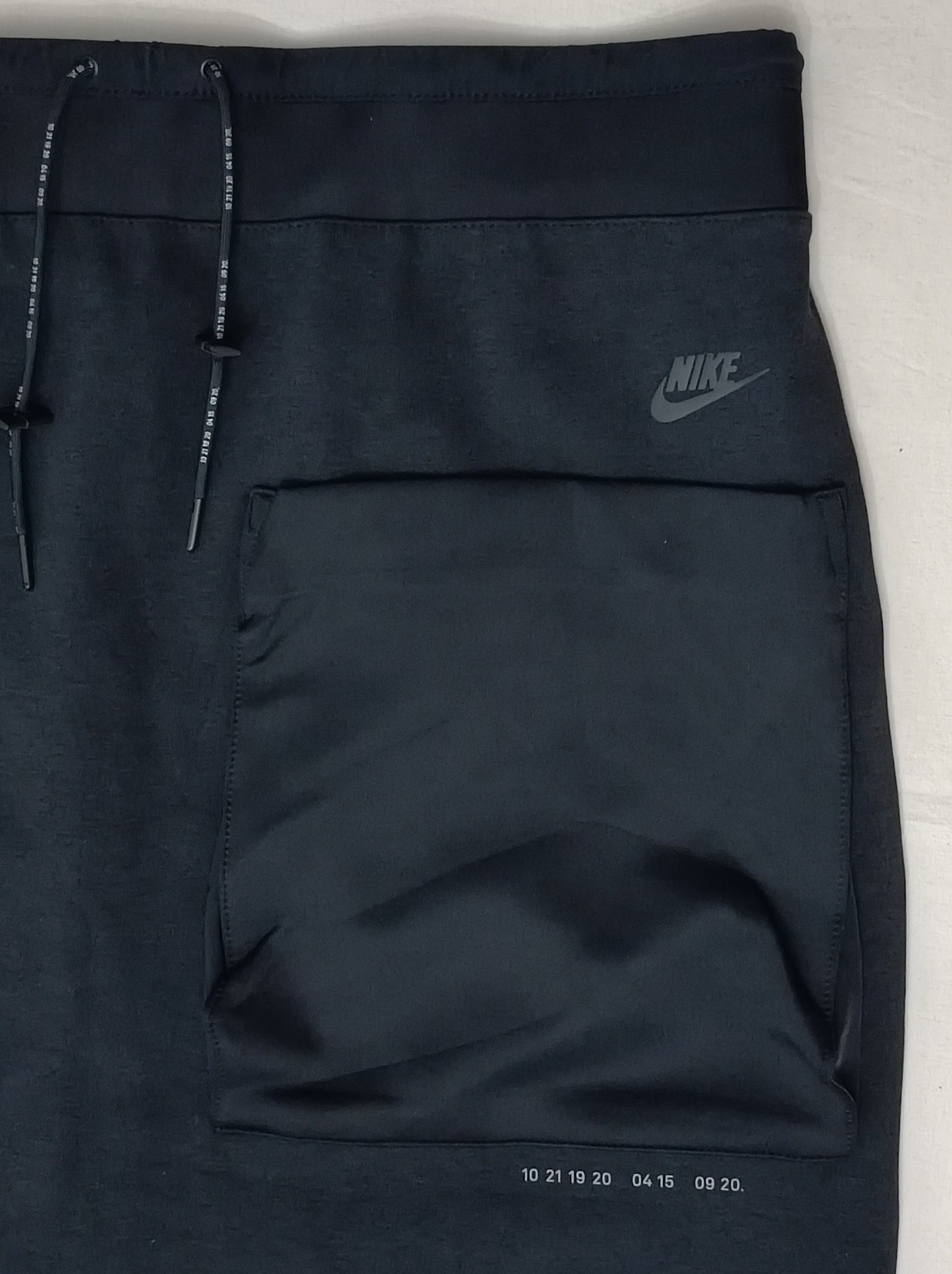 (ДАМСКО) (M) Nike Tech Pack Skirt пола