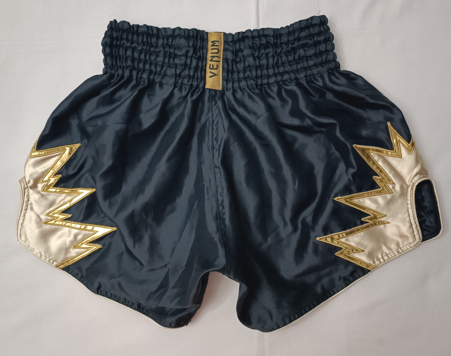 (L) Venum Inferno Muay Thai Shorts шорти