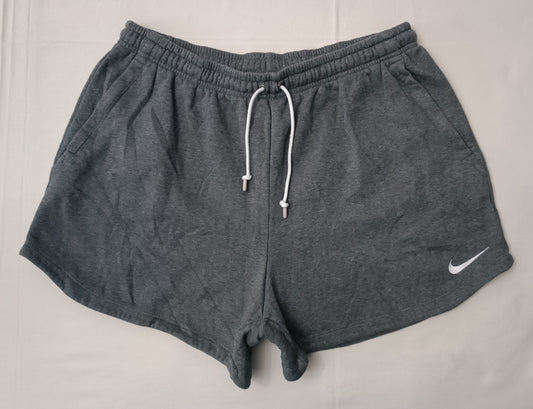 (ДАМСКО) (XL) Nike Sportswear Fleece Shorts шорти
