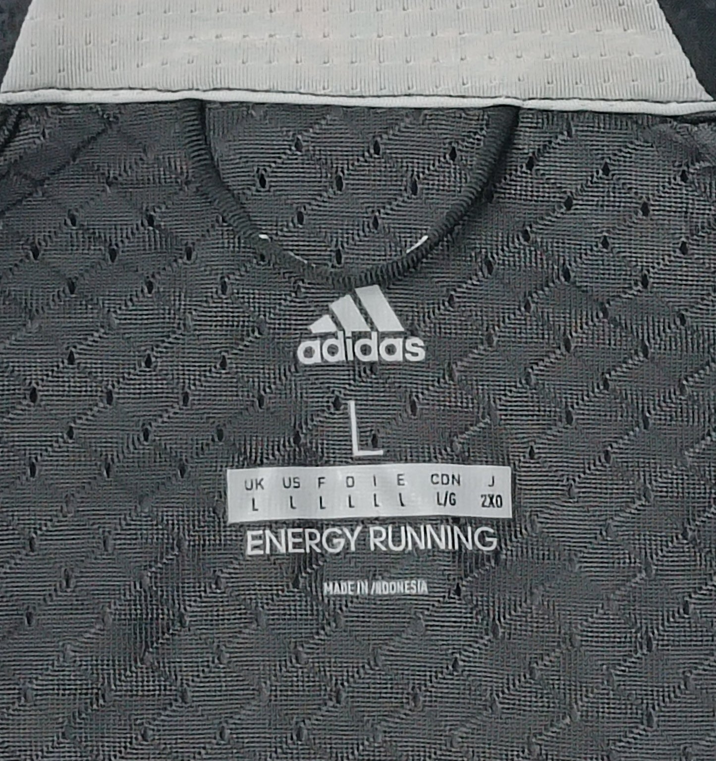 (L) Adidas TKO Packable Jacket яке