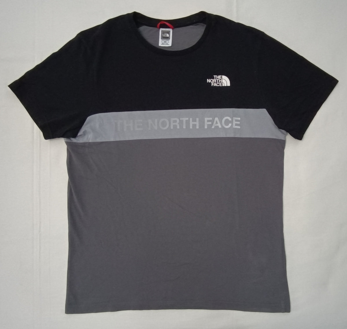 (M) The North Face Shirt тениска