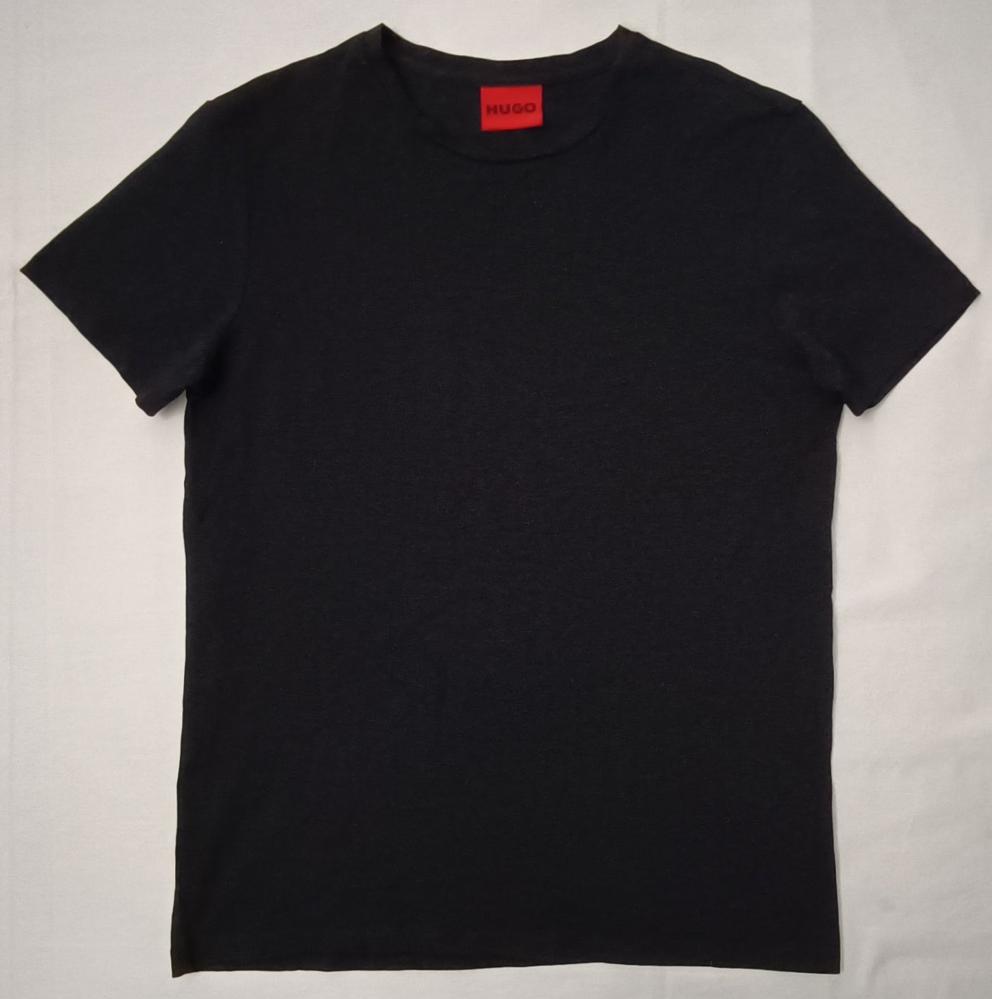 (M) Hugo Boss Shirt тениска