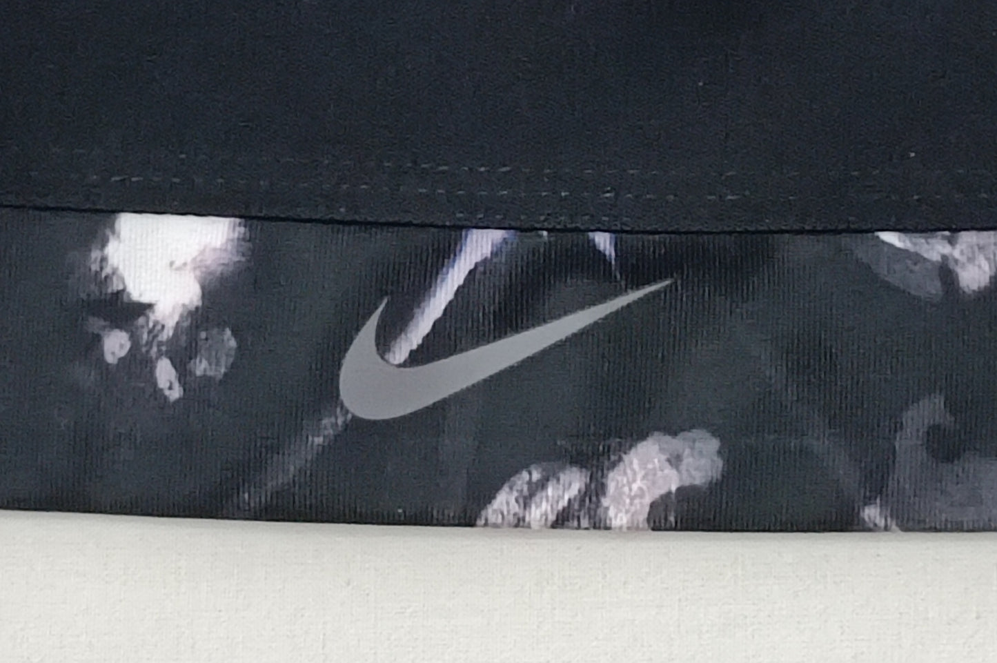 (ДАМСКО) (S) Nike DRI-FIT Padded Bra бюстие