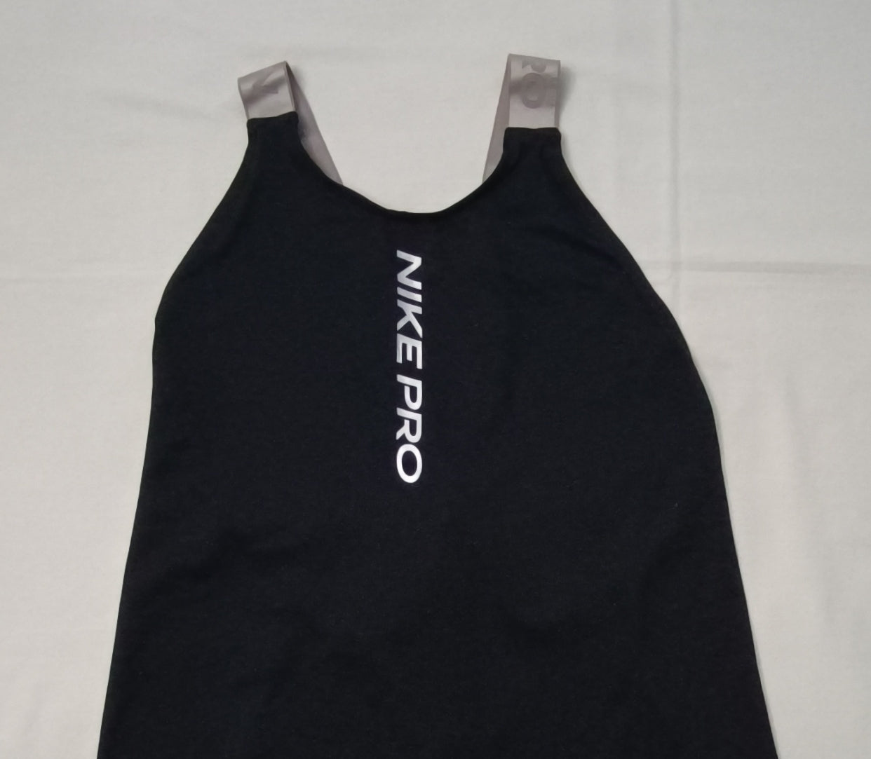 (ДАМСКО) (M) Nike PRO DRI-FIT Capsule Elastika Tank Top потник