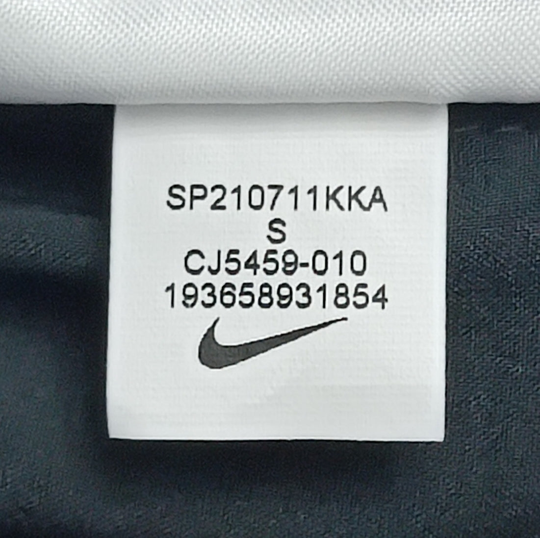 (S) Nike DRI-FIT Flex Stride Shorts шорти