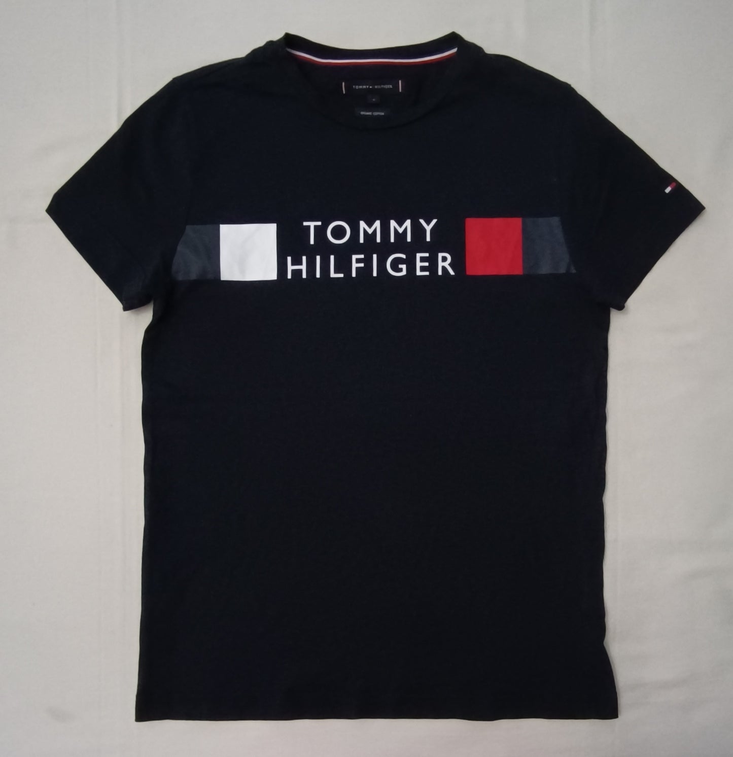 (S) Tommy Hilfiger тениска